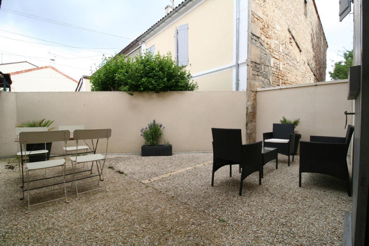 L'Appartement Terrasse Angulema Exterior foto